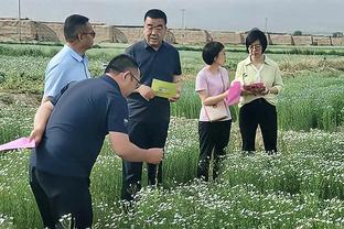 疯狂吃饼！祖巴茨首节4中4拿到8分